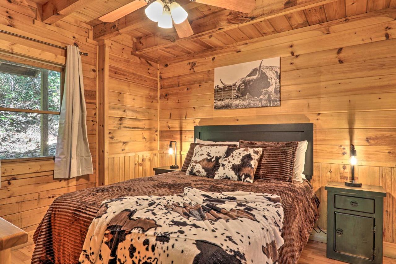 Cabin With Hot Tub And Deck, 3 Mi To Pigeon Forge Севьервилл Экстерьер фото